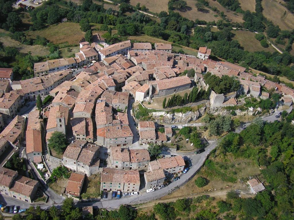 Guest House Il Borgo Di Sempronio Semproniano Exterior photo